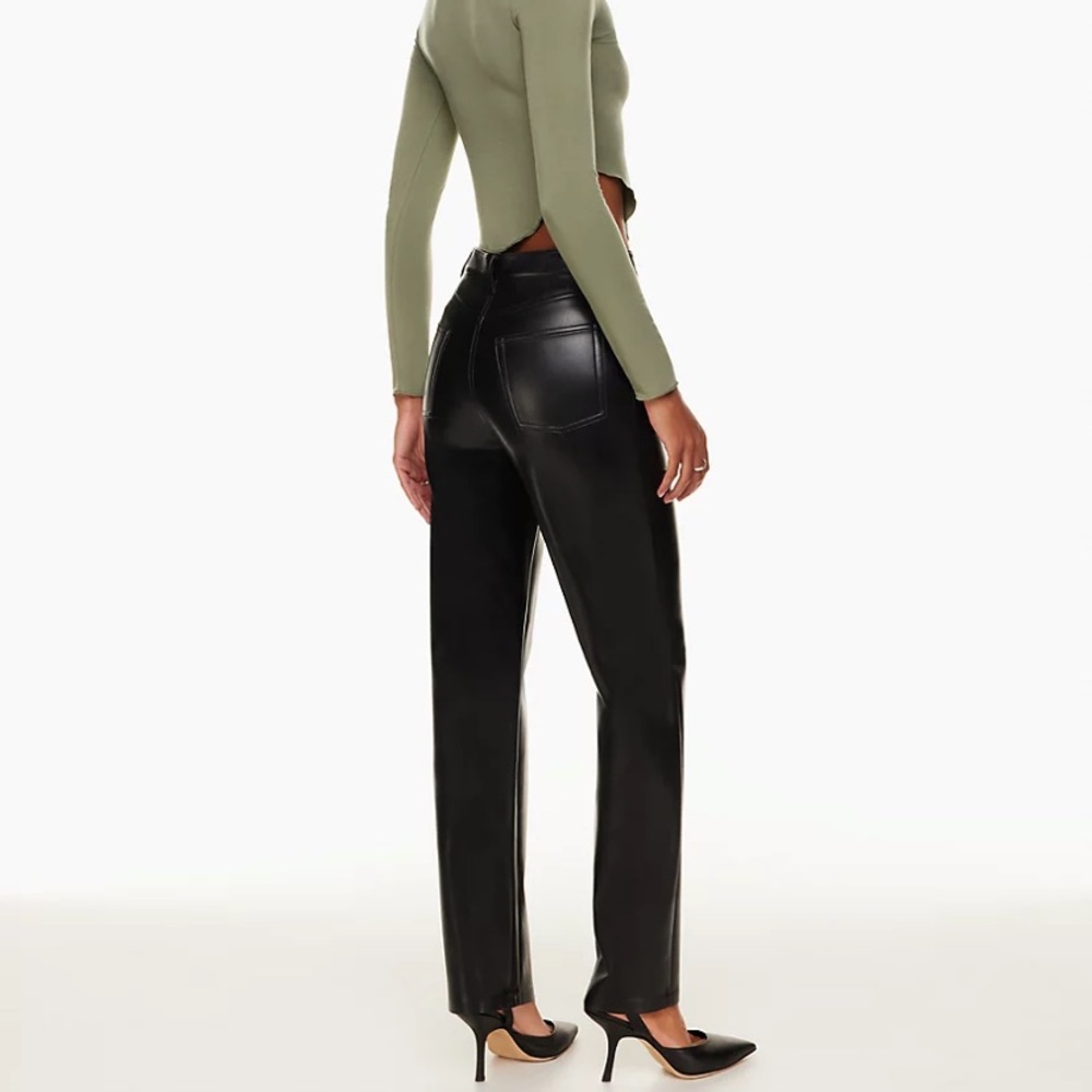 NWT Aritzia Wilfred The Melina Pant - Black